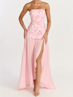 NWT Showpo Electra Maxi Dress Strapless Embellished Pink Size 2 Flowy Formal NEW